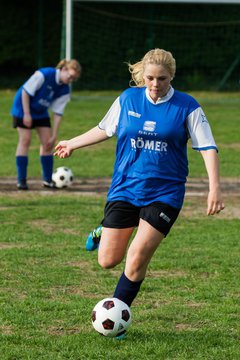 Bild 38 - B-Juniorinnen KaKi beim Abendturnier Schackendorf